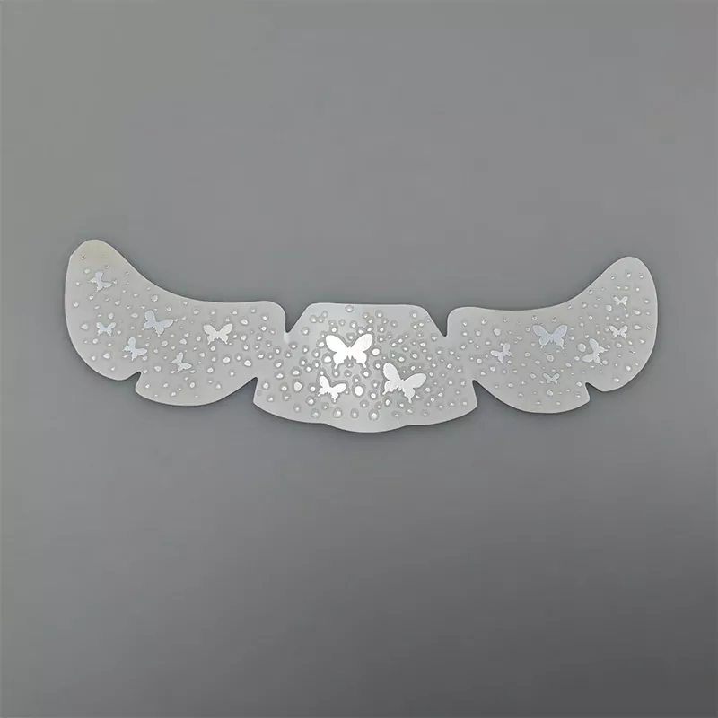 Autocollant de tatouage en feuille d'argent
